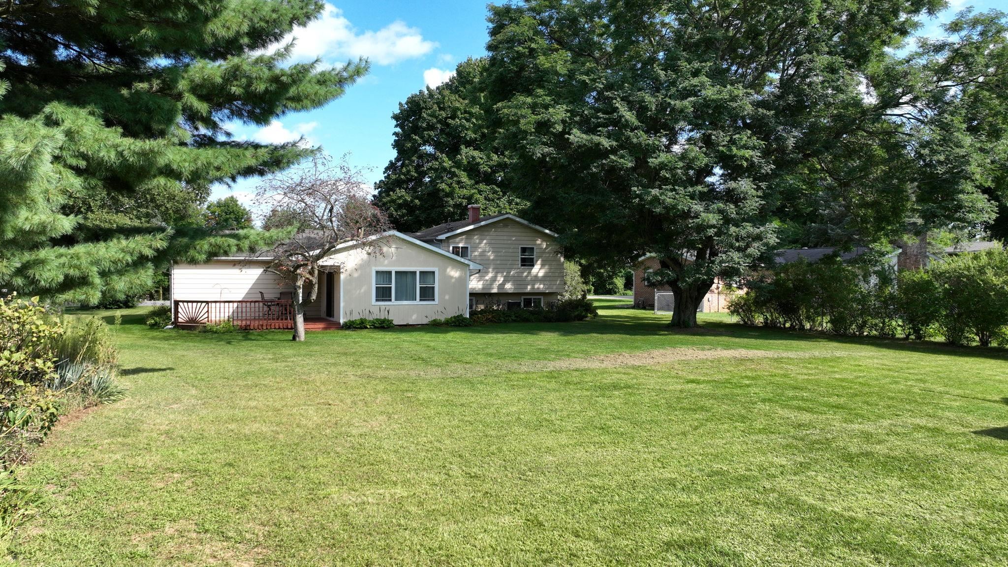 5447 North Seymour Road Flushing, MI 48433 - Photo 34 of 53 50152883-f855967d-0d50-4454-8405-142f3934d6c1.JPG