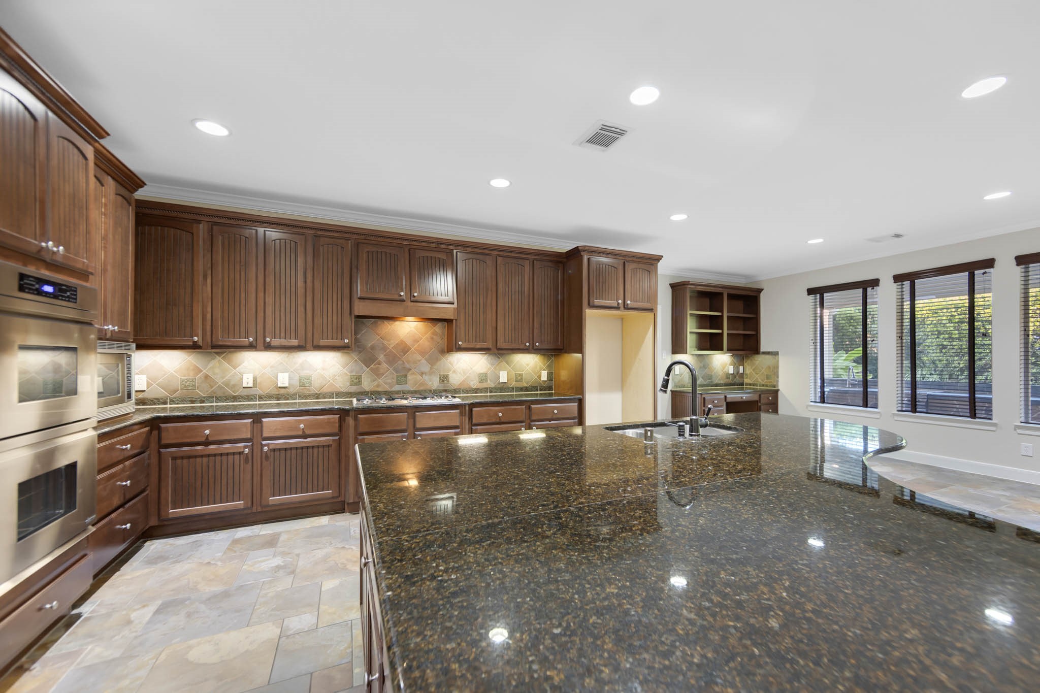 20102 Sweet William Court Spring, TX 77379 - Photo 14 of 50 Gallery Image 14