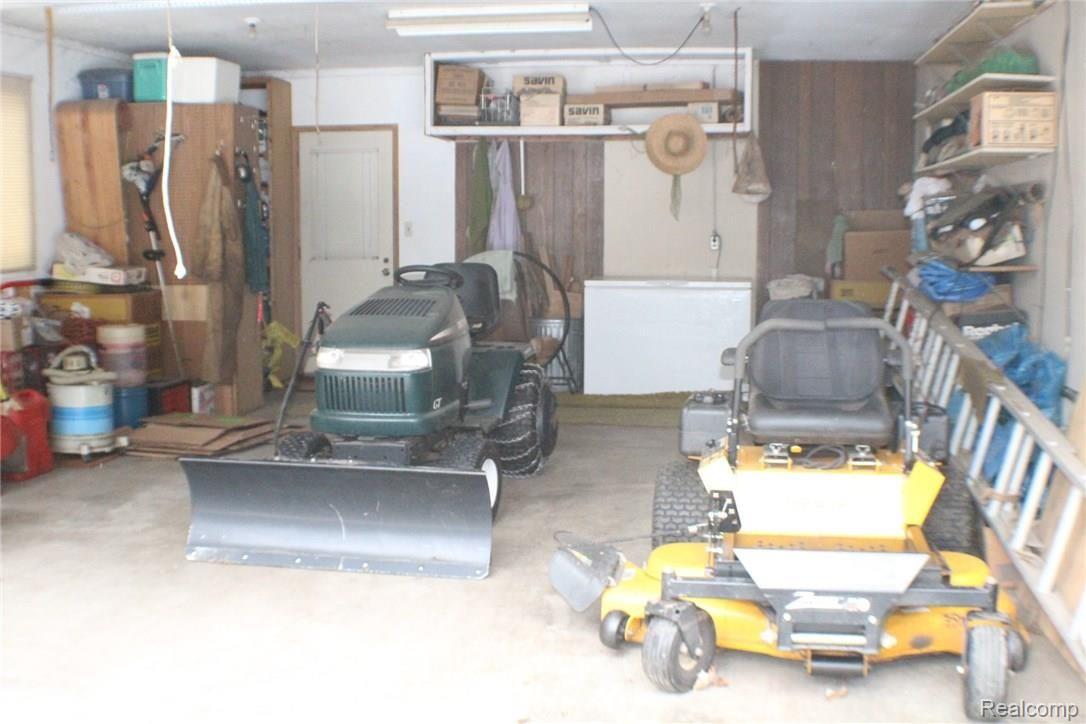 68 West Hunters Creek Road Lapeer, MI 48446 - Photo 19 of 20 IMG_9611.JPG