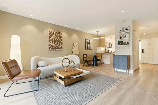 $799,000 | 415 Oak Avenue, Redwood City, CA 94061