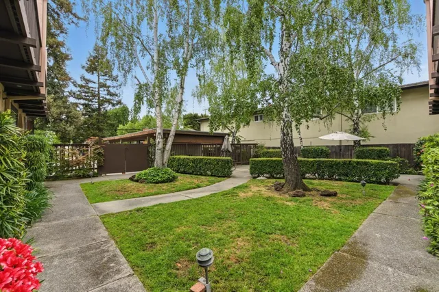 $799,000 | 415 Oak Avenue, Redwood City, CA 94061