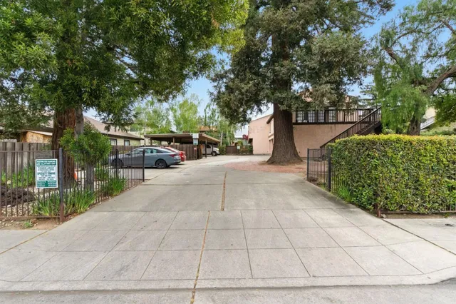 $799,000 | 415 Oak Avenue, Redwood City, CA 94061