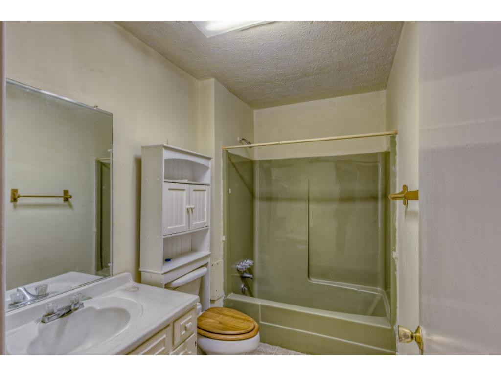 411 V I Ranch Road Bristol, TN 37620 - Photo 11 of 24 Photo 11
