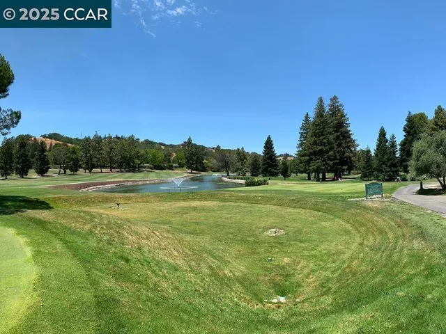 $899,000 | 2733 Ptarmigan Drive, Unit 2, Walnut Creek, CA 94595