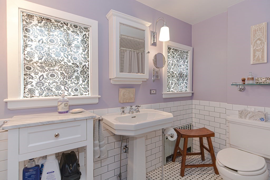 91 Manthorne Road Boston, MA 02132 - Photo 27 of 42 Gallery Image 27