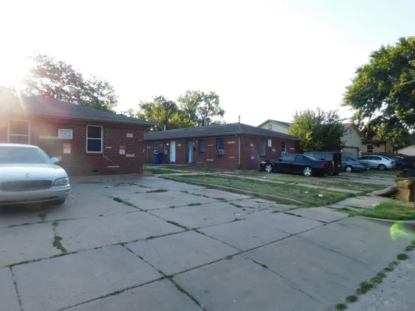 $147,500 | 1312 North Piatt Avenue, Unit 4, Wichita, KS 67214