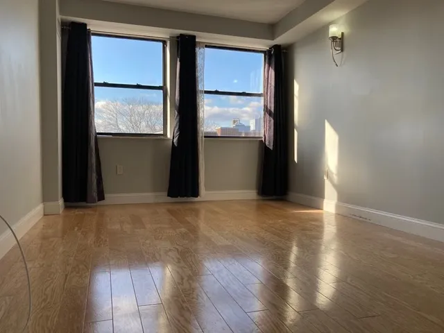 $2,875 | 1933 Commonwealth Avenue, Unit 606, Boston, MA 02135