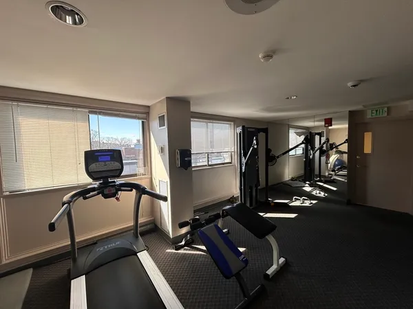 $2,875 | 1933 Commonwealth Avenue, Unit 606, Boston, MA 02135
