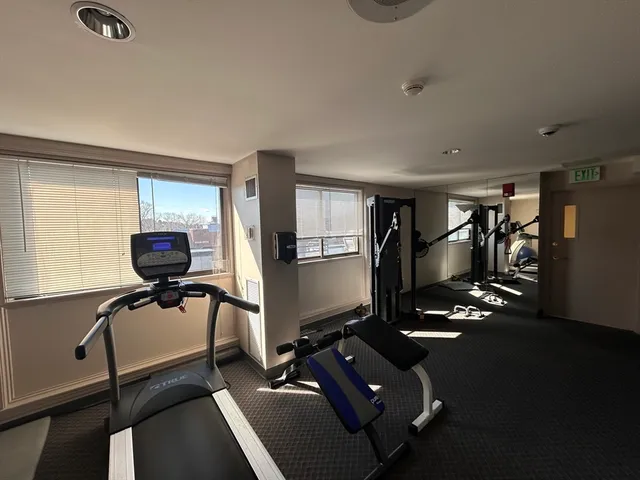 $2,875 | 1933 Commonwealth Avenue, Unit 606, Boston, MA 02135