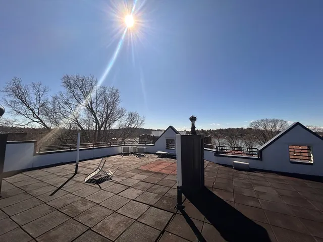 $2,875 | 1933 Commonwealth Avenue, Unit 606, Boston, MA 02135