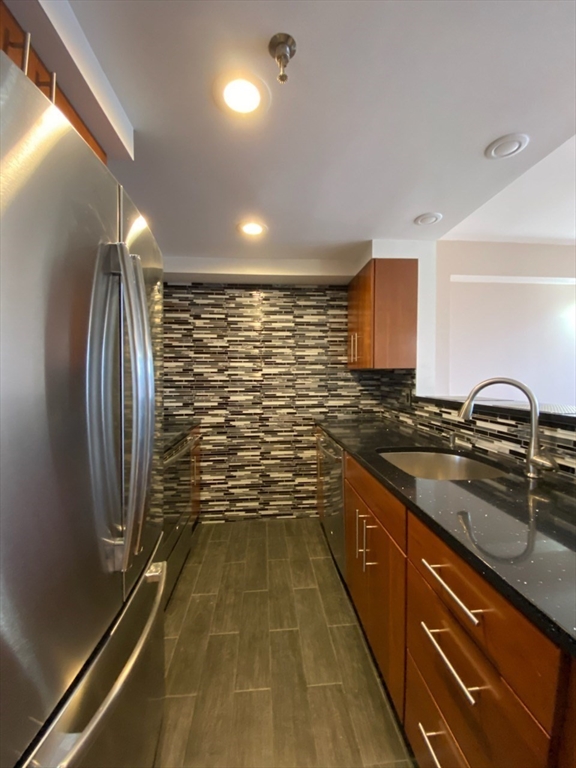 1933 Commonwealth Avenue, Unit 606 Boston, MA 02135 - Photo 2 of 19