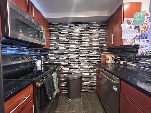 $2,875 | 1933 Commonwealth Avenue, Unit 606, Boston, MA 02135