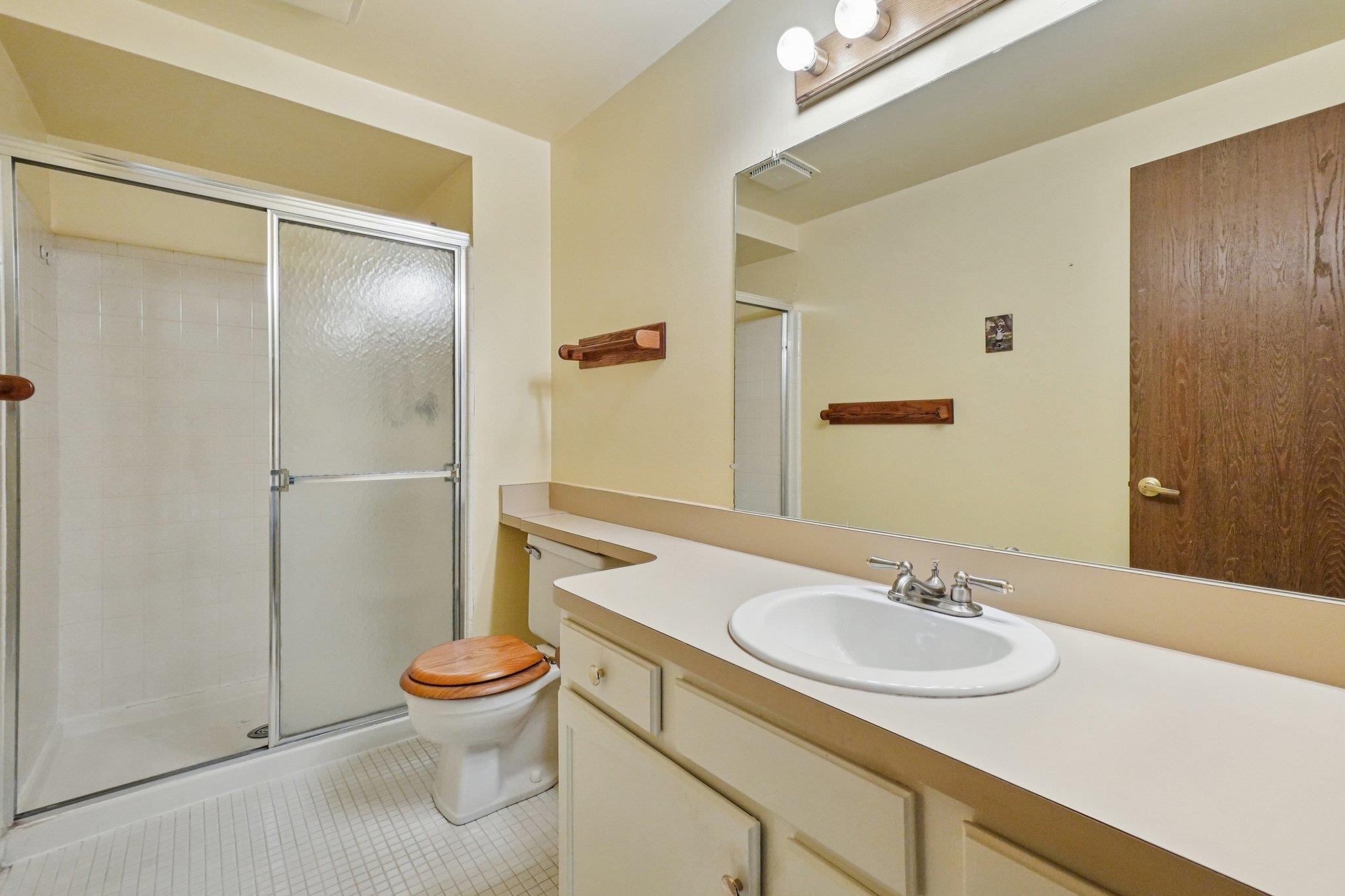 1812 Burning Bush Court Rochester Hills, MI 48309 - Photo 19 of 33