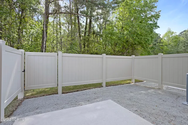 $1,475 | 318 Glenellen Loop Road, Midway Park, NC 28544