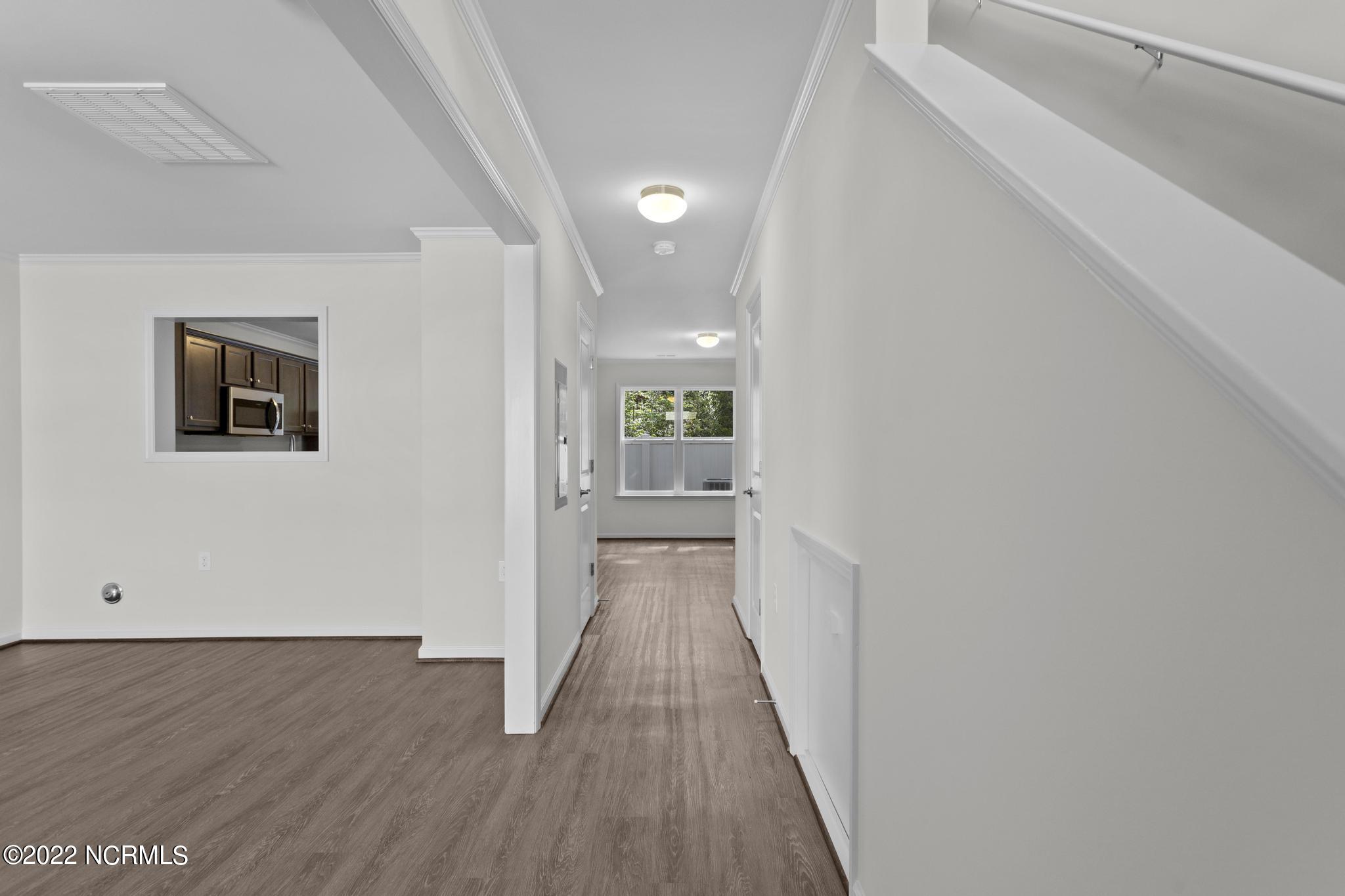 318 Glenellen Loop Road Midway Park, NC 28544 - Photo 2 of 17 318 GE Loop Entrance