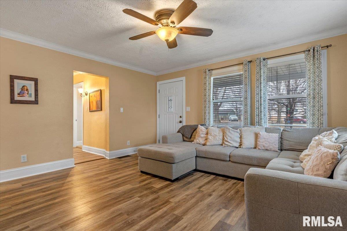2962 Winch Road Springfield, IL 62707 - Photo 7 of 36