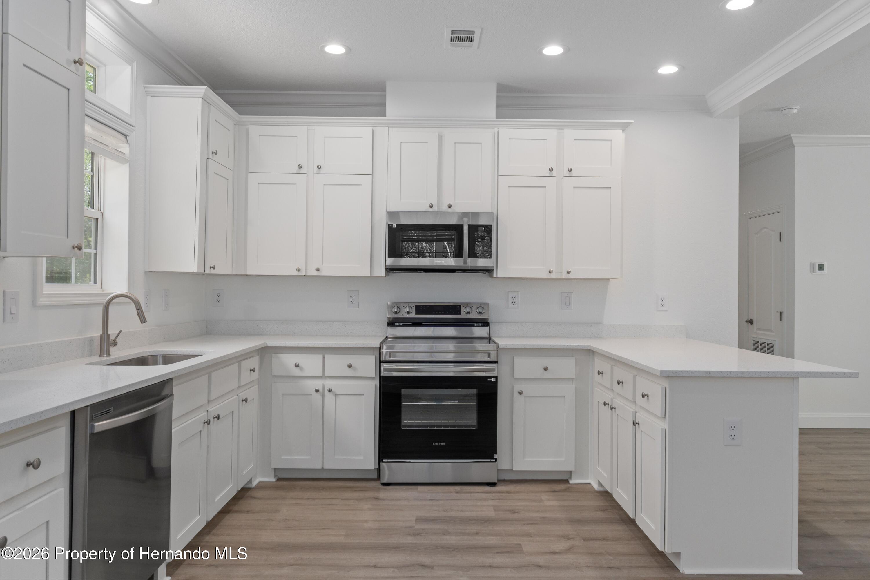 14249 Razorbill Avenue Weeki Wachee, FL 34614 - Photo 13 of 40