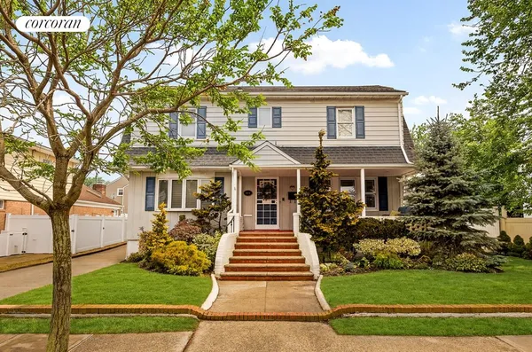 $1,499,000 | 4-14 Beach 144th Street | Neponsit