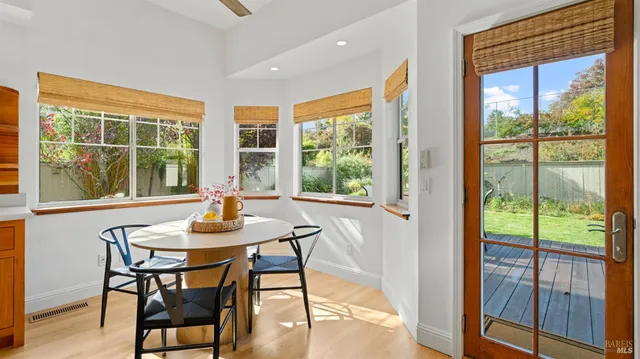 $1,099,000 | 63 Windsor Lane, Petaluma, CA 94952