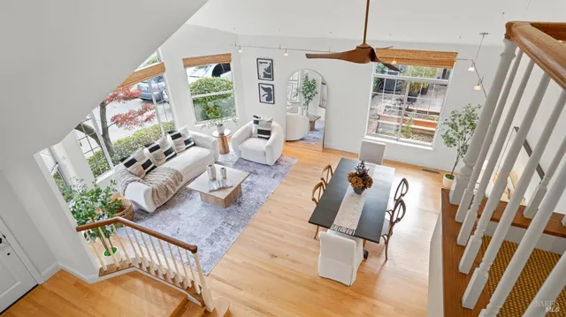 $1,099,000 | 63 Windsor Lane, Petaluma, CA 94952