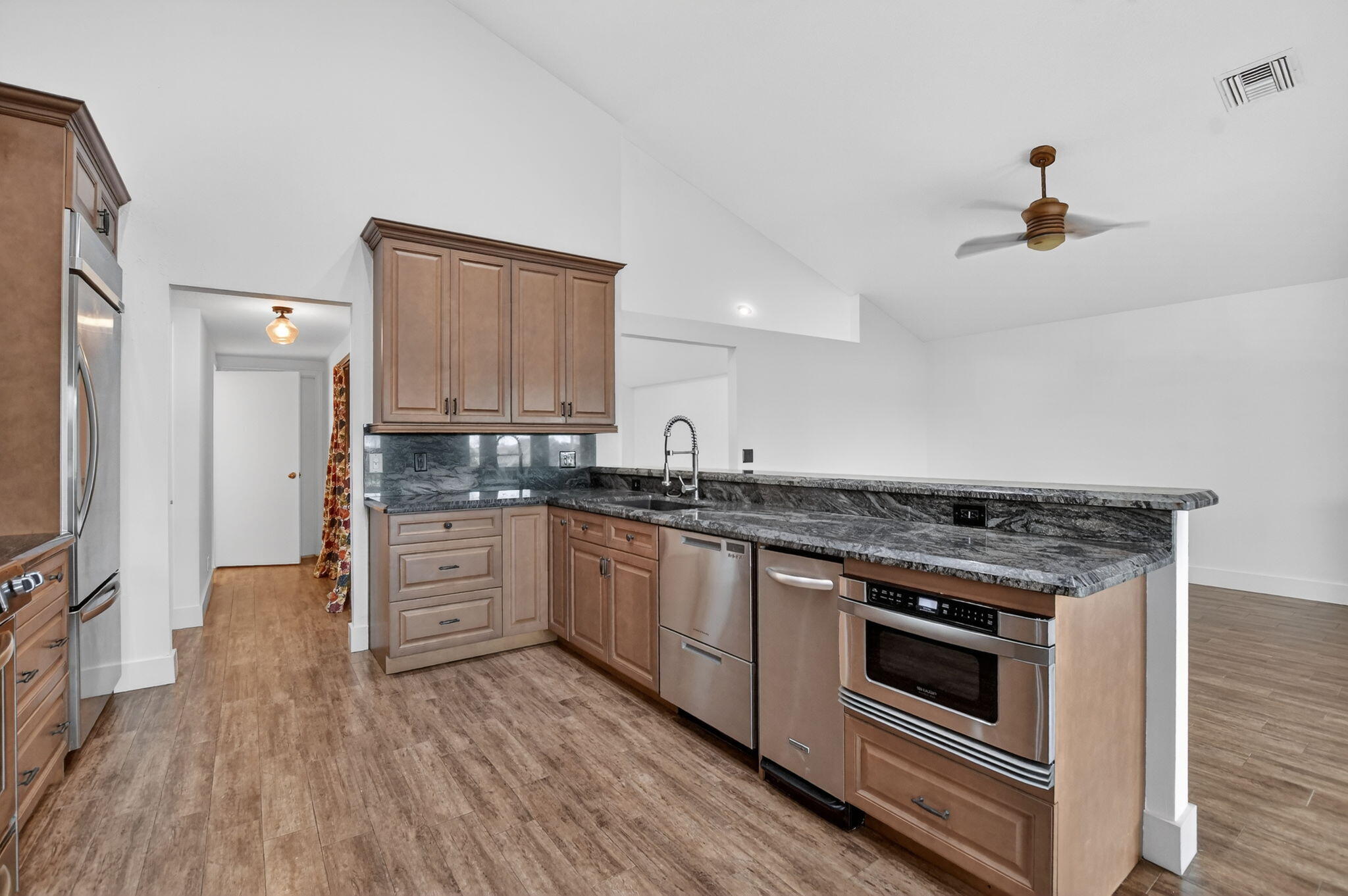 22608 Middletown Drive Boca Raton, FL 33428 - Photo 11 of 35 17-web-or-mls-DSC_7748