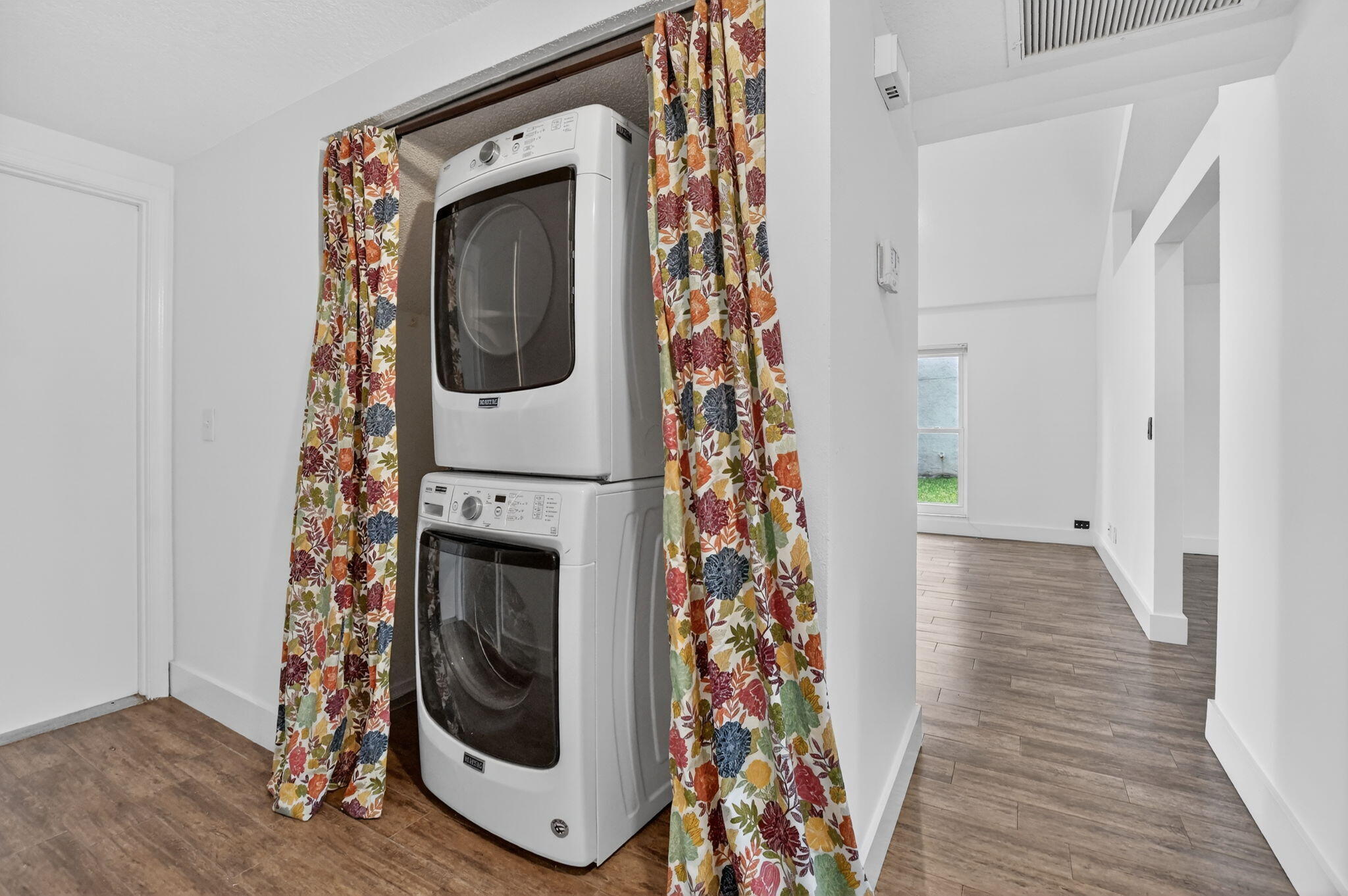 22608 Middletown Drive Boca Raton, FL 33428 - Photo 19 of 35 27-web-or-mls-DSC_7848