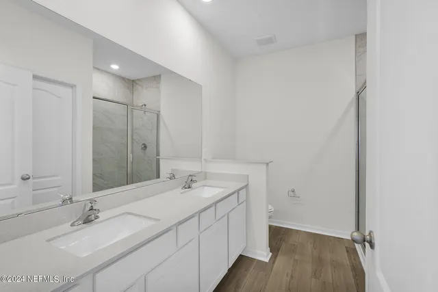 $411,900 | 6900 Myrtle Oak Road, Jacksonville, FL 32219