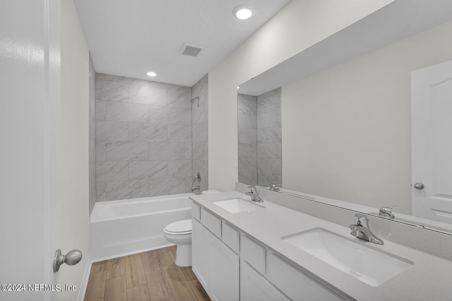 6900 Myrtle Oak Road Jacksonville, FL 32219 - Photo 8 of 11 Florida_Four Winds_R_023