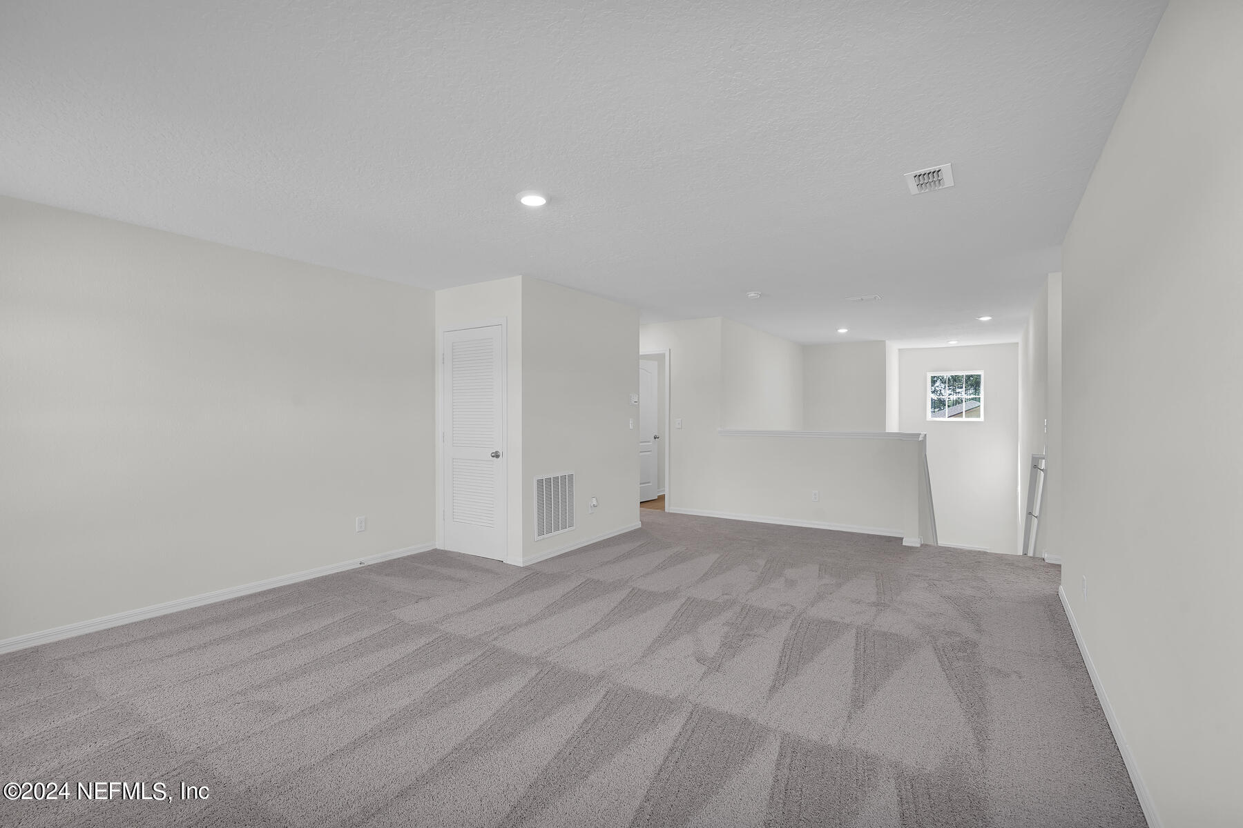 6900 Myrtle Oak Road Jacksonville, FL 32219 - Photo 9 of 11 Florida_Four Winds_R_018