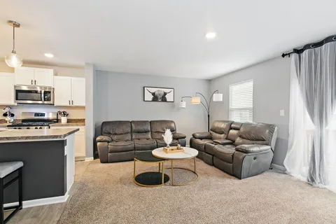 $300,000 | 2387 Alison Avenue, Pingree Grove, IL 60140