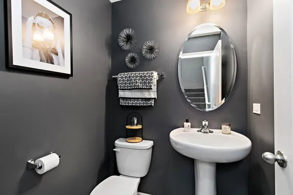 $300,000 | 2387 Alison Avenue, Pingree Grove, IL 60140