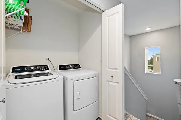 $300,000 | 2387 Alison Avenue, Pingree Grove, IL 60140