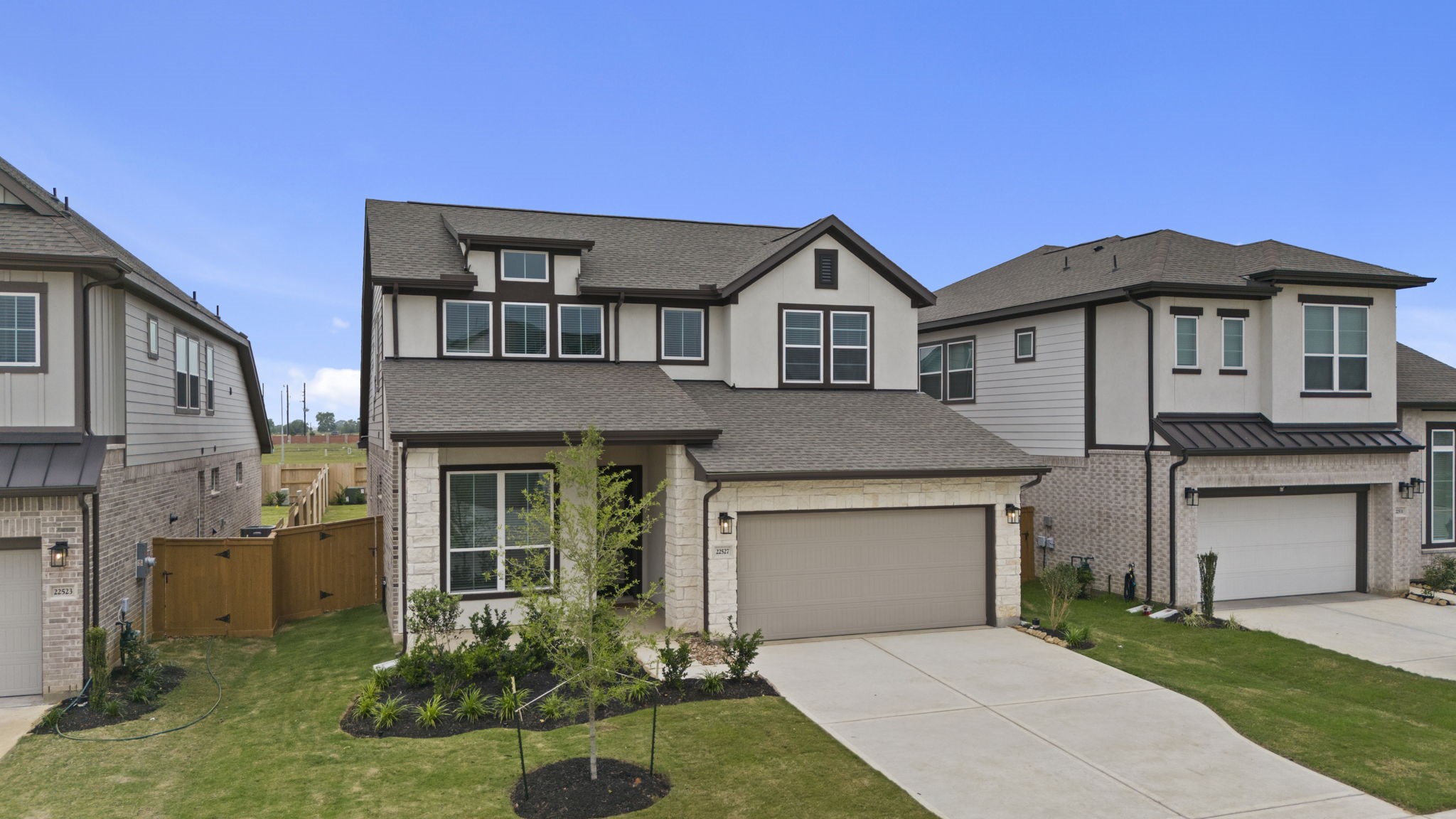 22527 Basswood Bnd Road Waller, TX 77484 - Photo 3 of 37