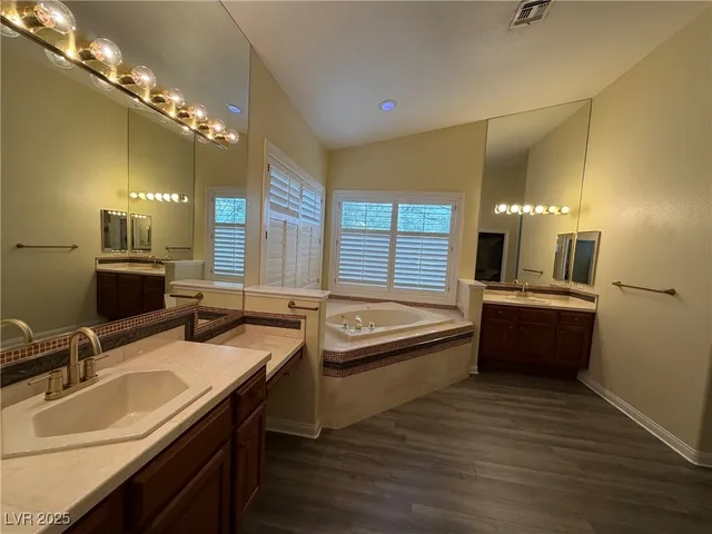 $2,850 | 9604 Coral Rose Court, Las Vegas, NV 89134