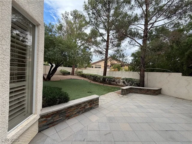 $2,850 | 9604 Coral Rose Court, Las Vegas, NV 89134