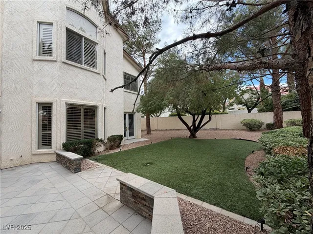 $2,850 | 9604 Coral Rose Court, Las Vegas, NV 89134