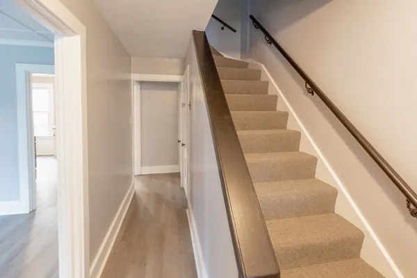 $3,200 | 235 Standish Avenue, Plymouth, MA 02360