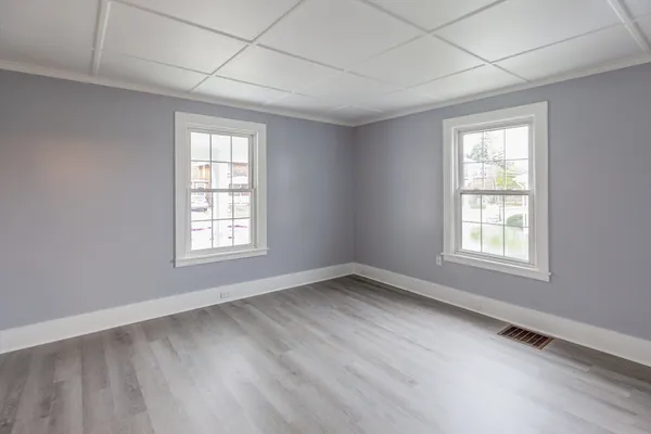 $3,200 | 235 Standish Avenue, Plymouth, MA 02360