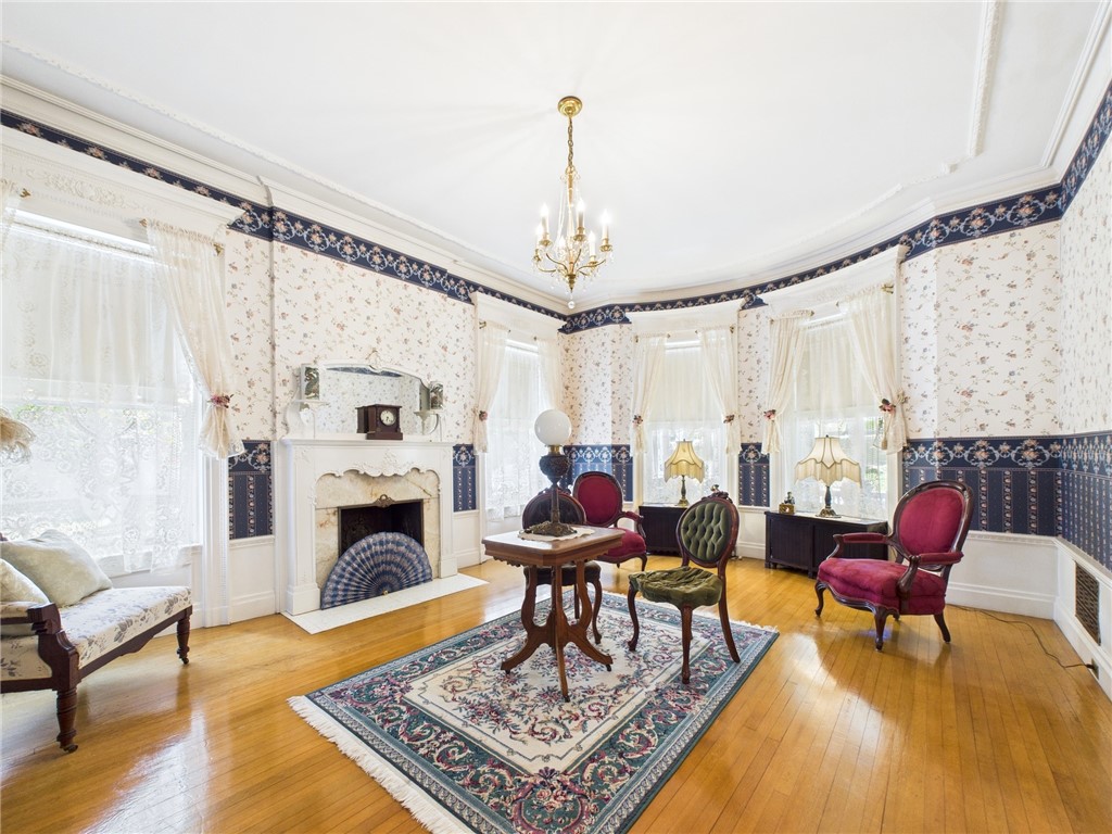 911 West Main Street Smethport, PA 16749 - Photo 13 of 50 West Parlor