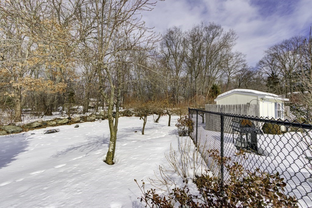 6 Stephanie Road Medway, MA 02053 - Photo 4 of 30 Gallery Image 4