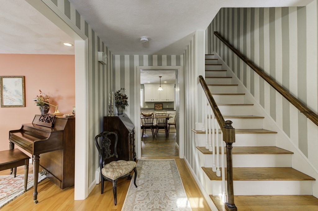 6 Stephanie Road Medway, MA 02053 - Photo 5 of 30 Gallery Image 5