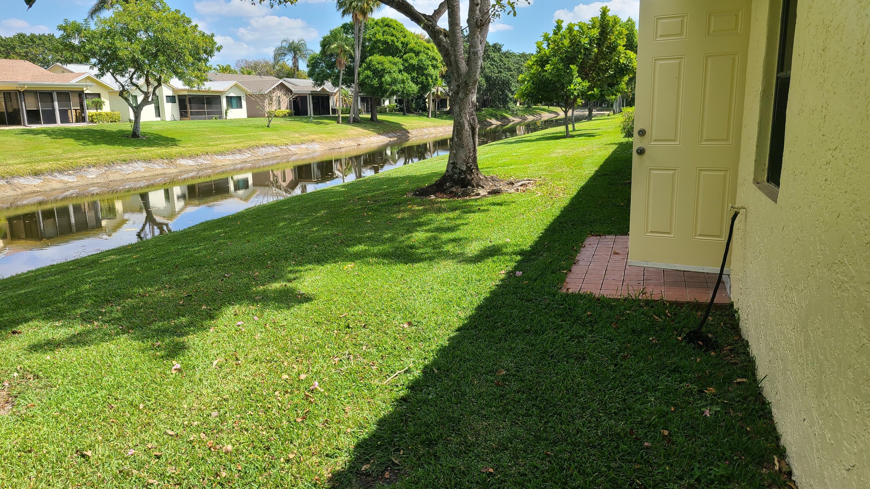 10703 Lady Palm Lane, Unit A Boca Raton, FL 33498 - Photo 7 of 34 v33