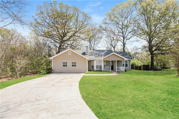 $249,500 | 90 Lazy Hollow Lane, Covington, GA 30016