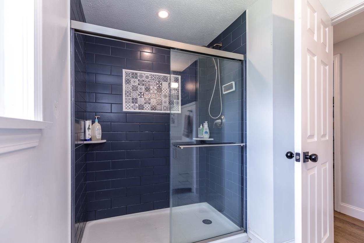 12 Edward Drive Concord, NH 03301 - Photo 18 of 39