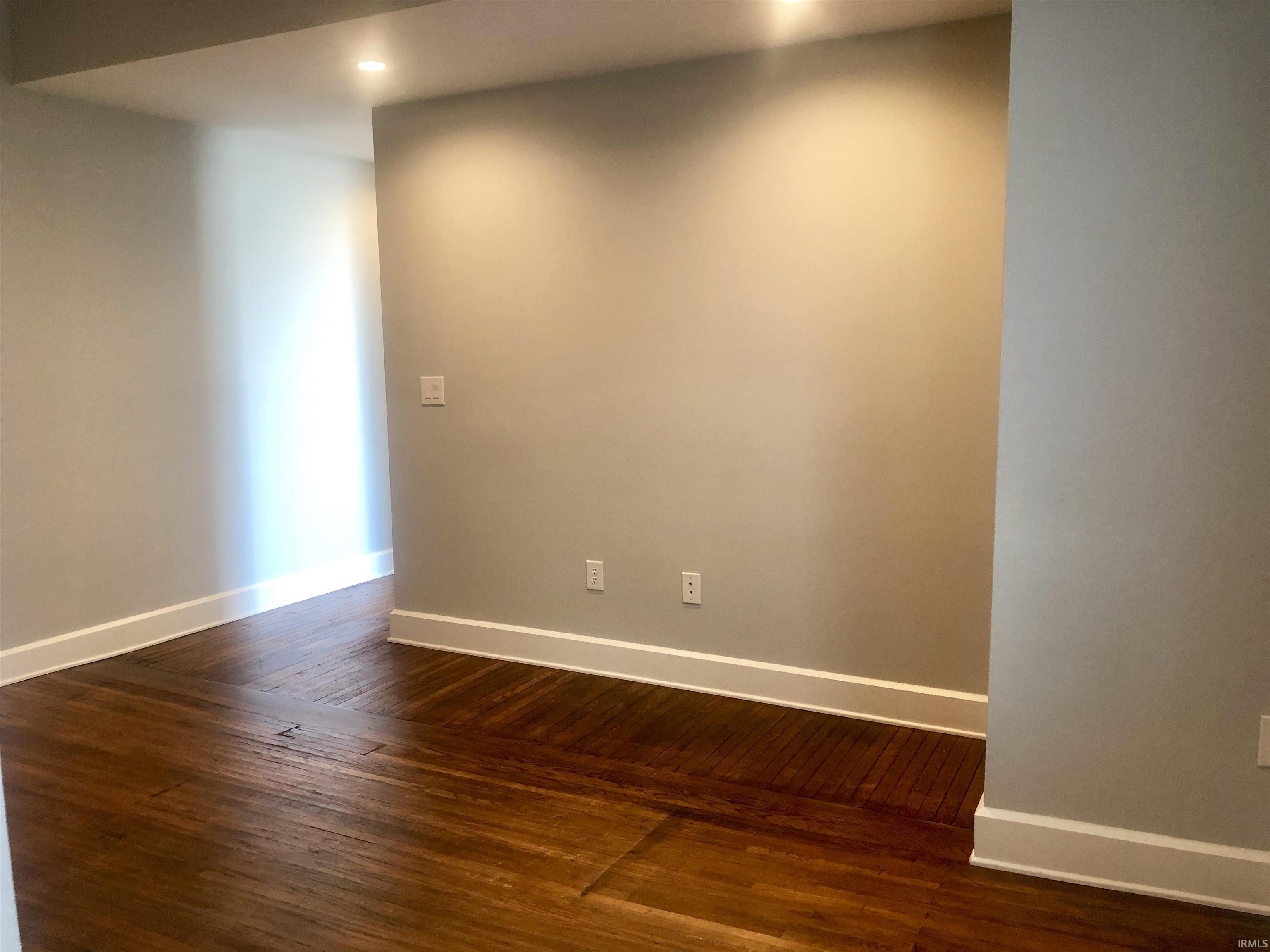 729 East Hunter Avenue, Unit 2 Bloomington, IN 47401 - Photo 4 of 13