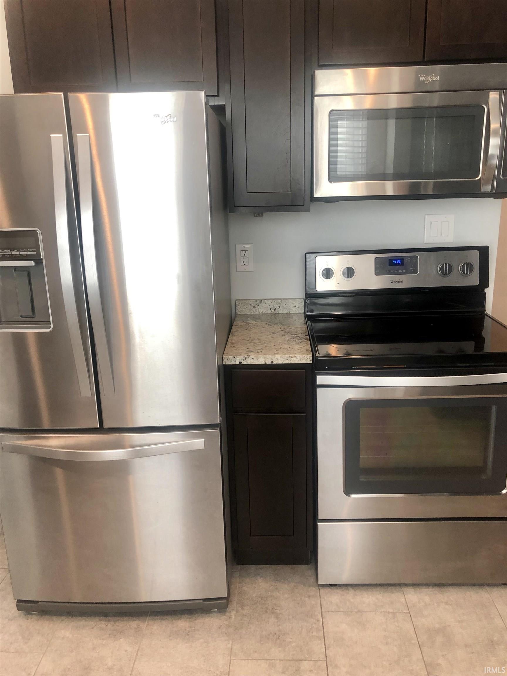 729 East Hunter Avenue, Unit 2 Bloomington, IN 47401 - Photo 6 of 13