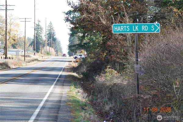 $1,100,000 | 8416 Highway 702, Roy, WA 98580
