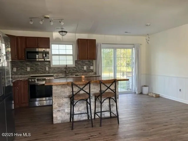 $1,500 | 108 Mimosa Circle, Jacksonville, NC 28540