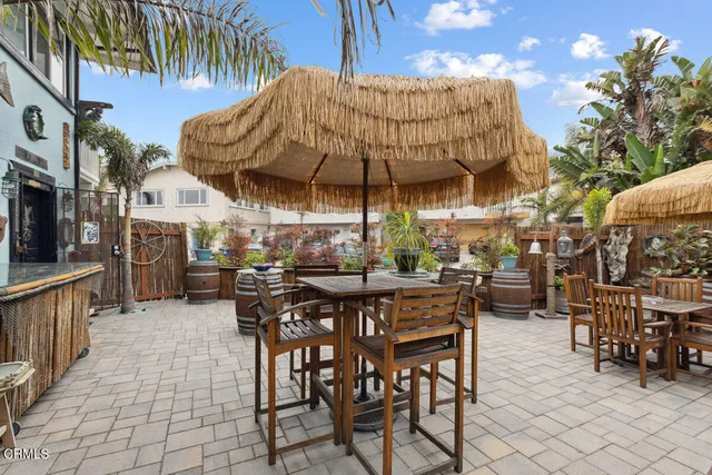 $1,099,000 | 2301 Roosevelt Boulevard, Oxnard, CA 93035