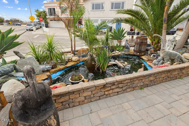 $1,099,000 | 2301 Roosevelt Boulevard, Oxnard, CA 93035